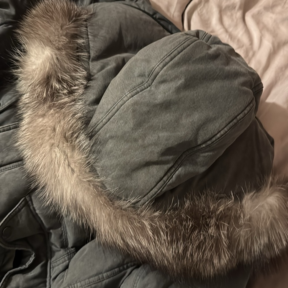 Andrew Marc - Rockland Dark Gray Parka Jacket w/ White Fox Fur Hood - Picture 6 of 6